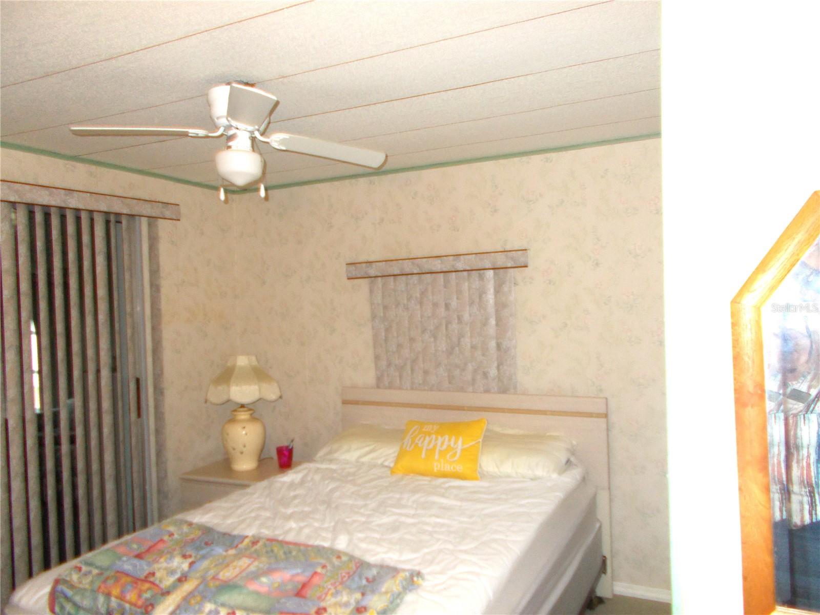 HOLIDAY PARK - Residential