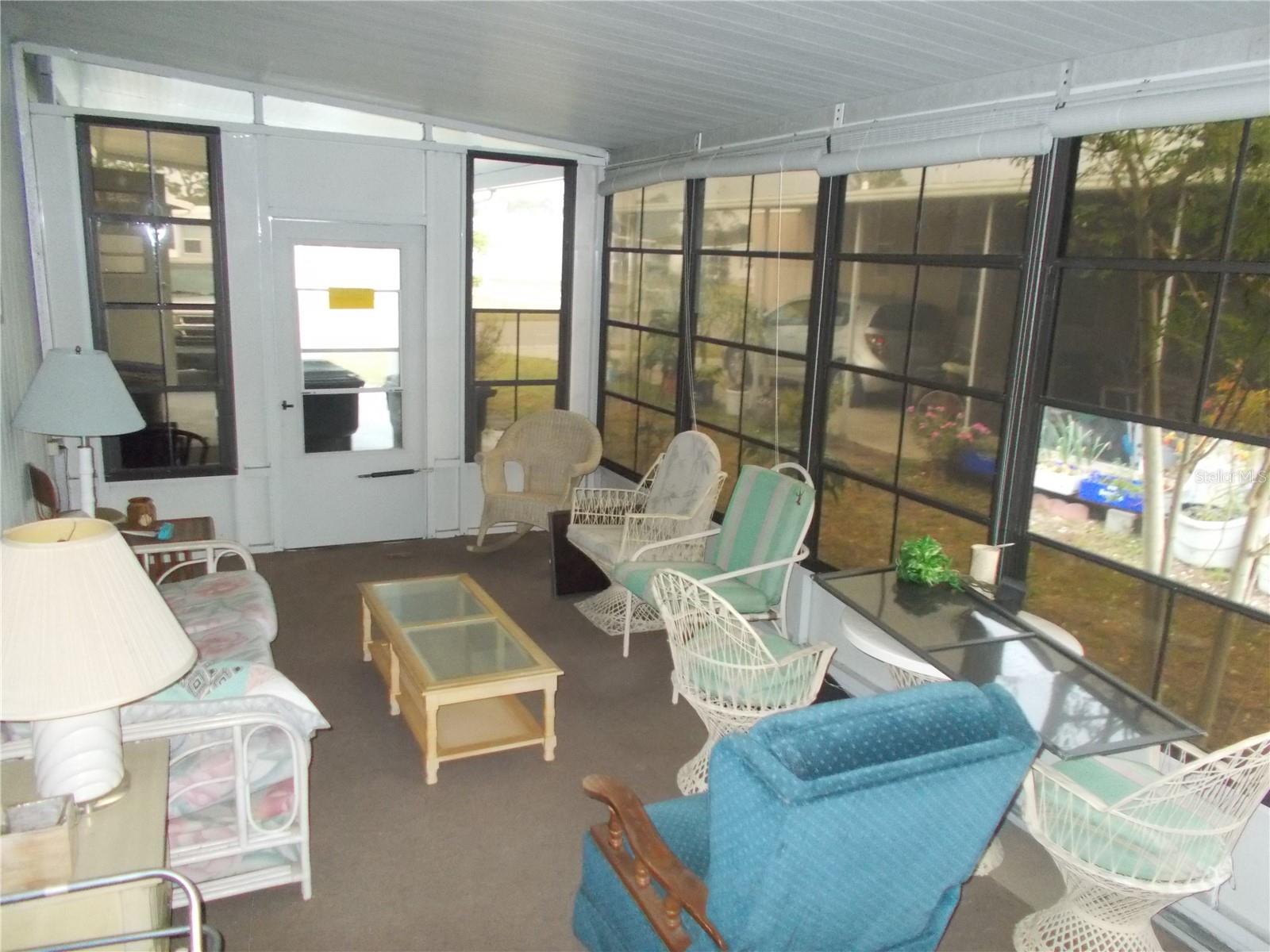HOLIDAY PARK - Residential