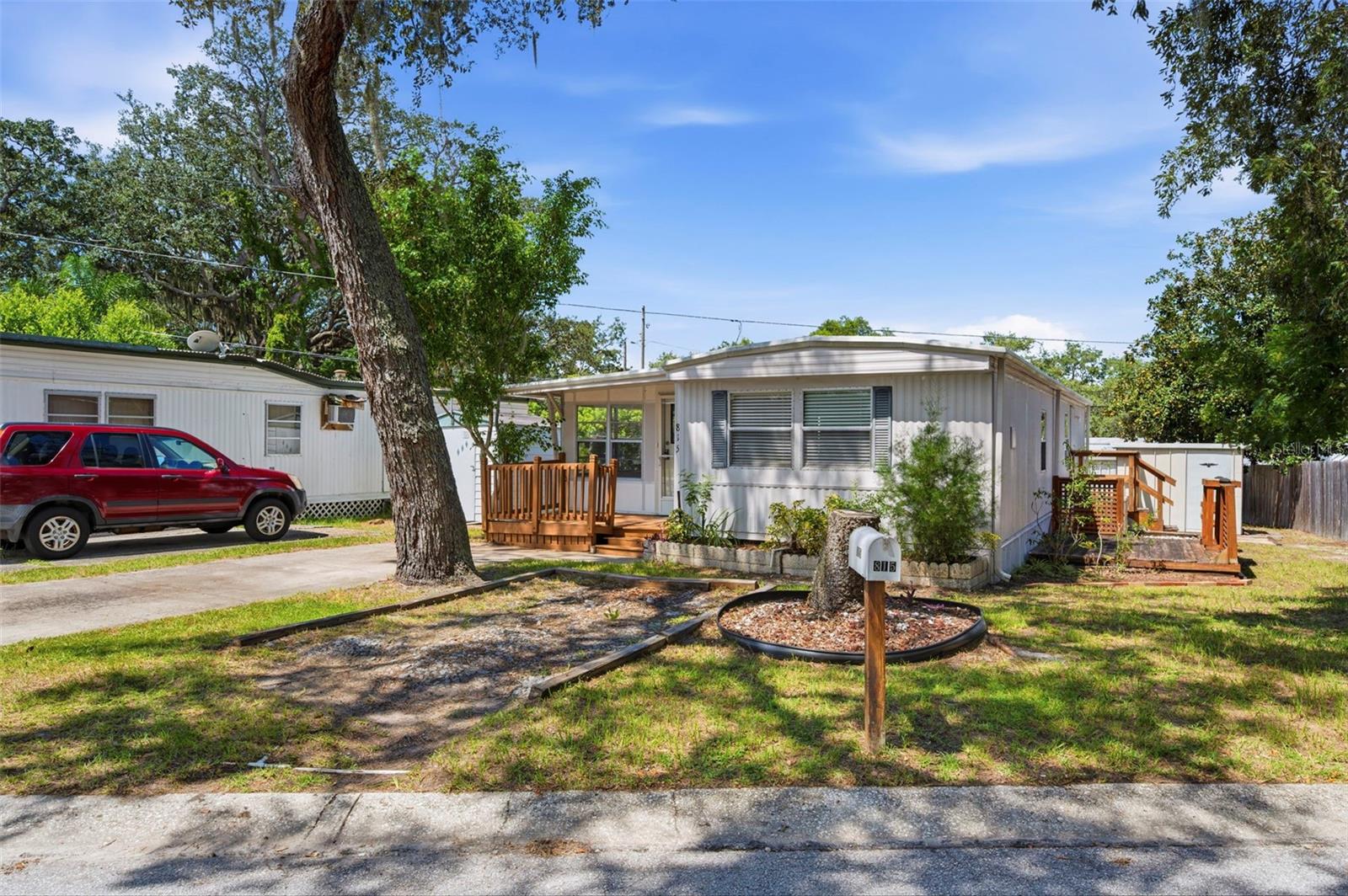 815 ELKAN DRIVE