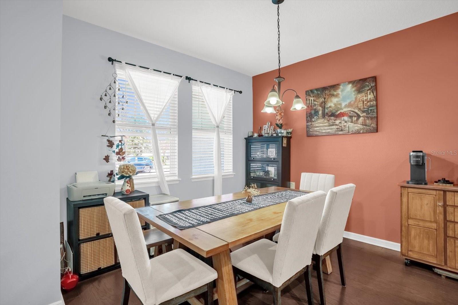 HAWKSMOOR-PH 3 - Residential