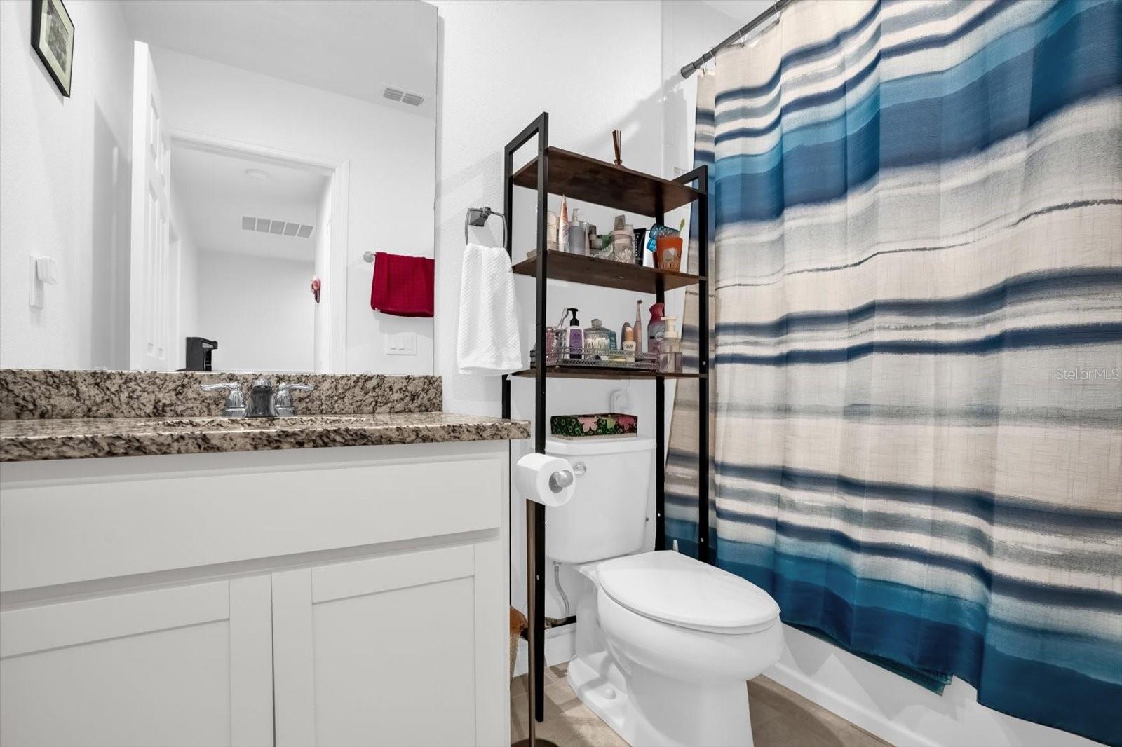 HAWKSMOOR-PH 3 - Residential