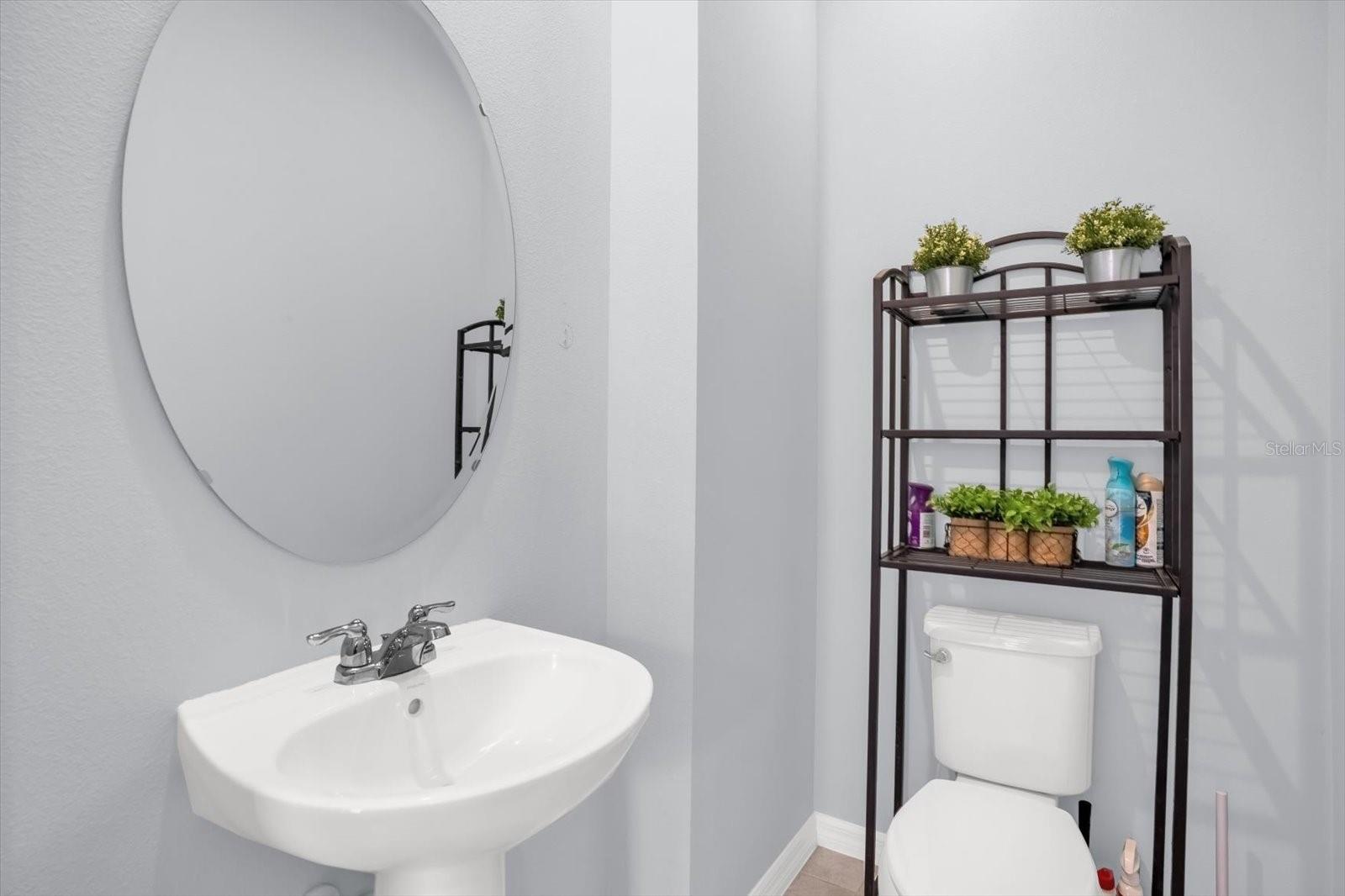 HAWKSMOOR-PH 3 - Residential