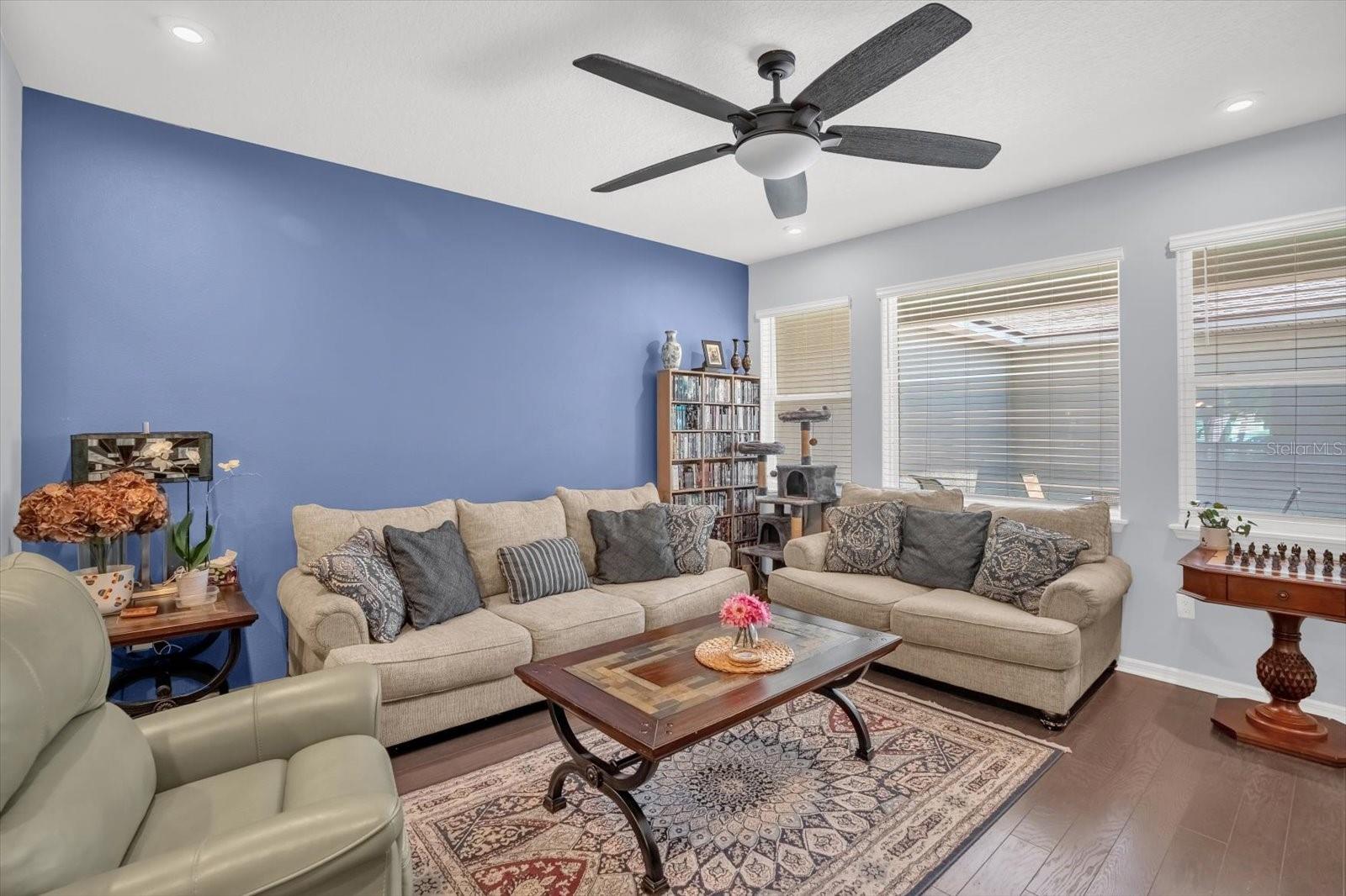 HAWKSMOOR-PH 3 - Residential