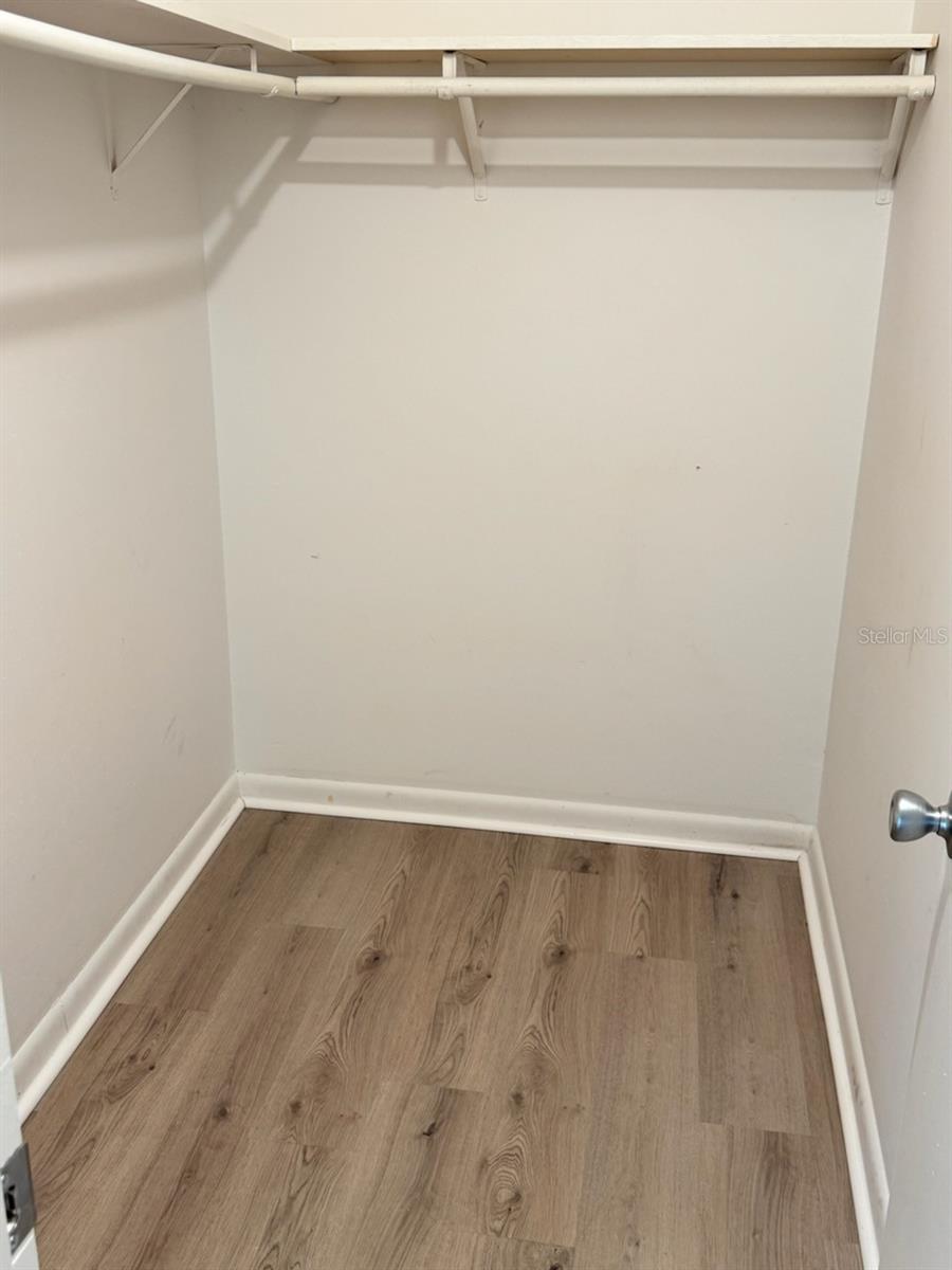 LAKESHORE NORTH CONDO - Residential