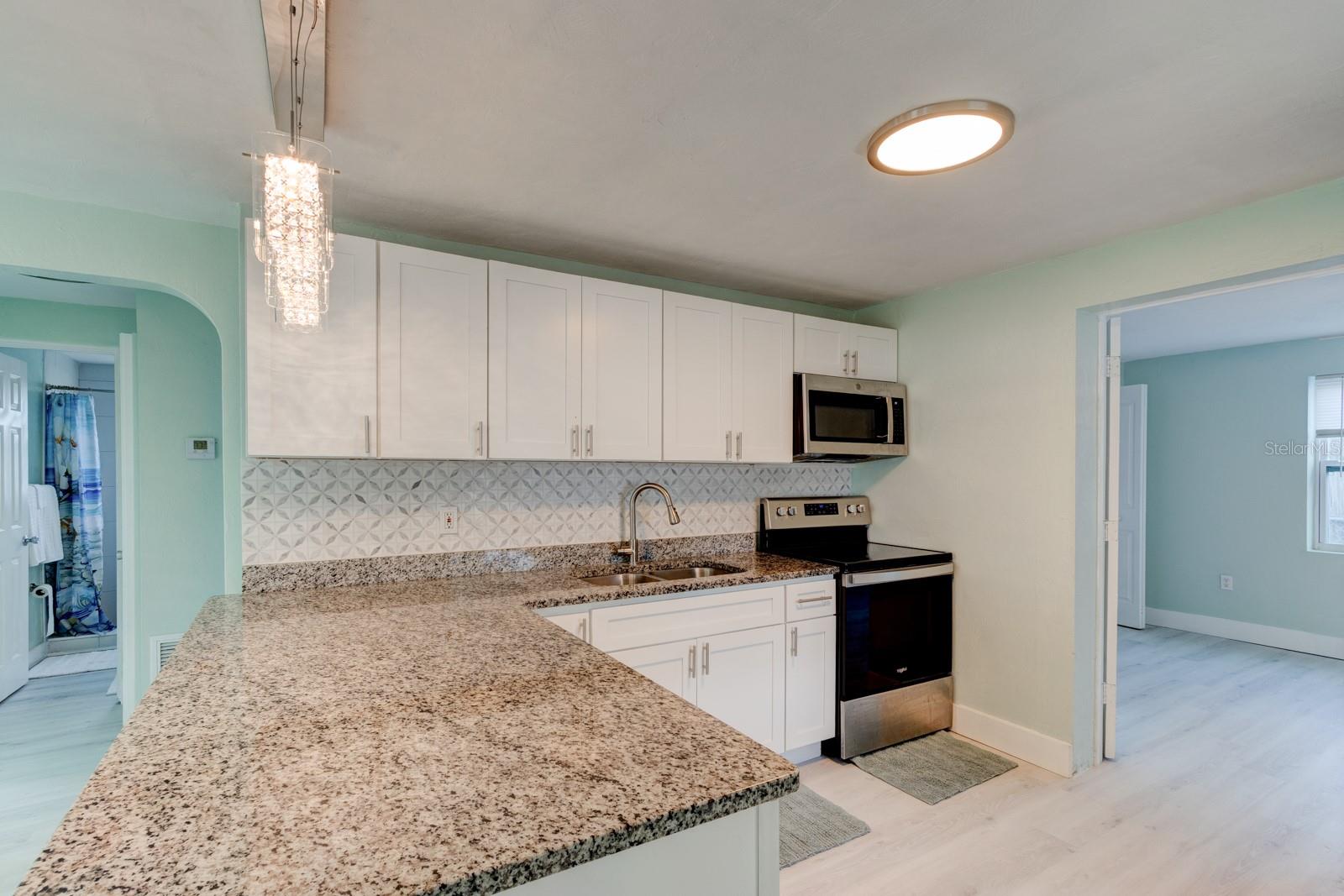 EDGEWATER ACRES UNIT 04 RESUB - Residential