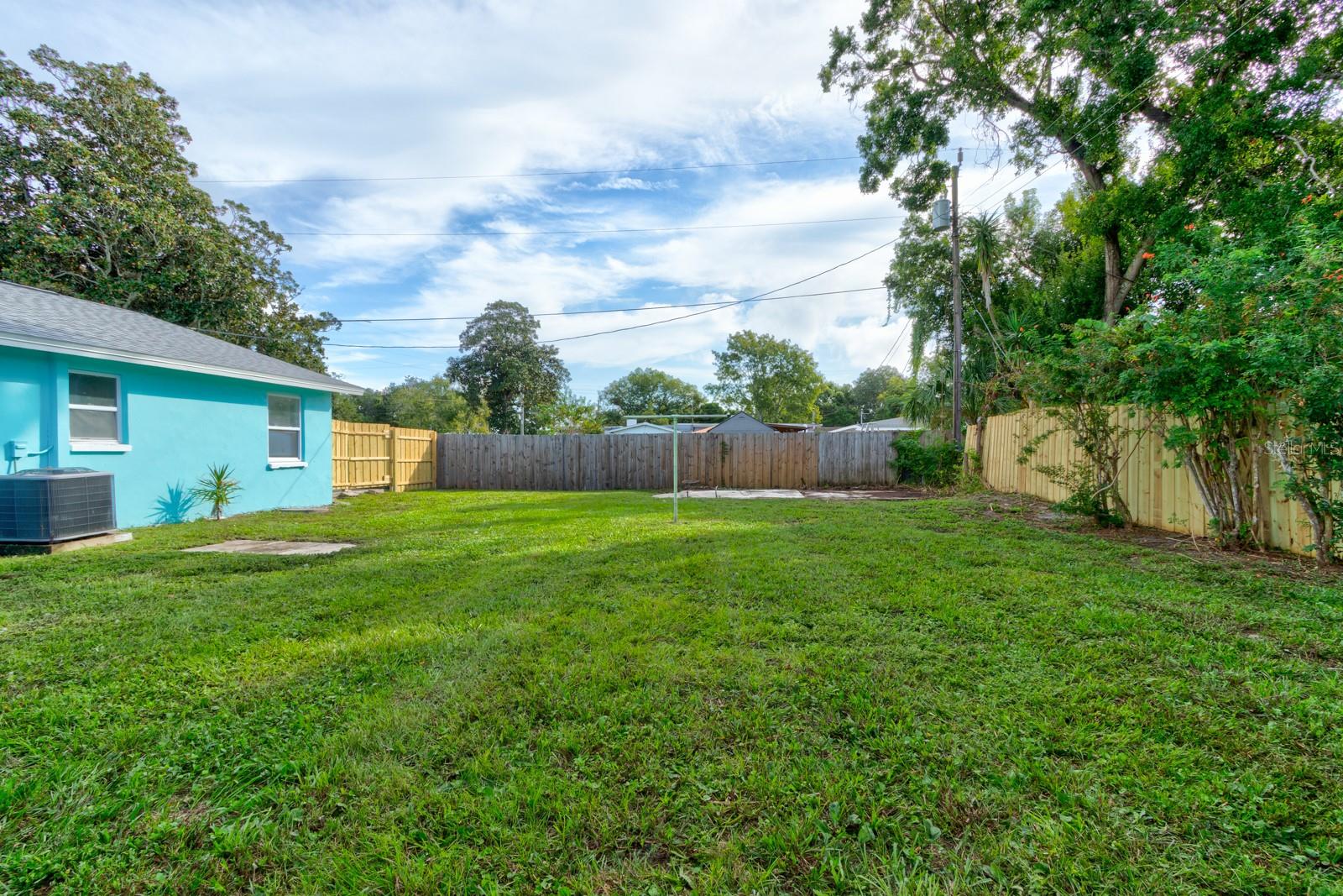 EDGEWATER ACRES UNIT 04 RESUB - Residential