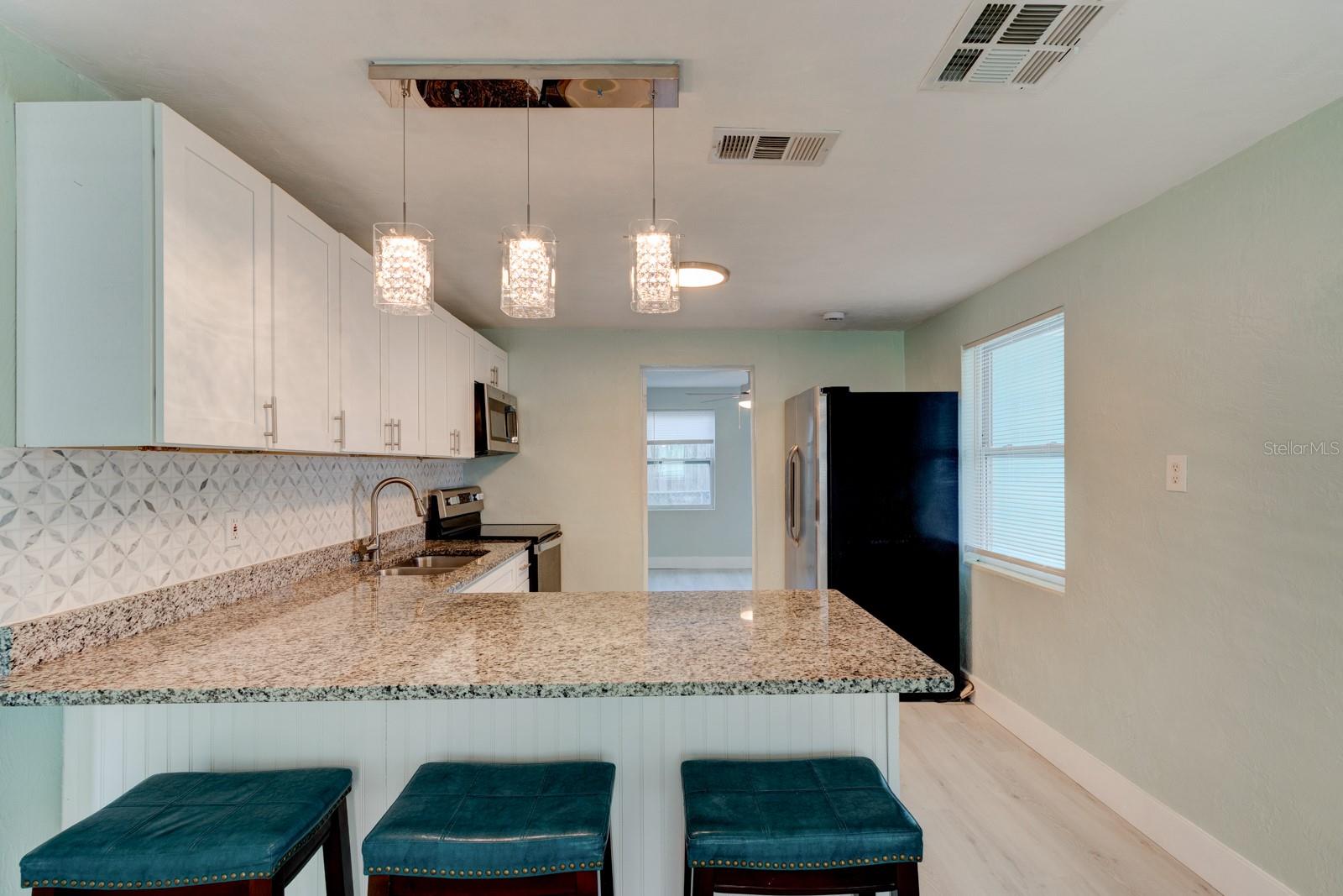 EDGEWATER ACRES UNIT 04 RESUB - Residential