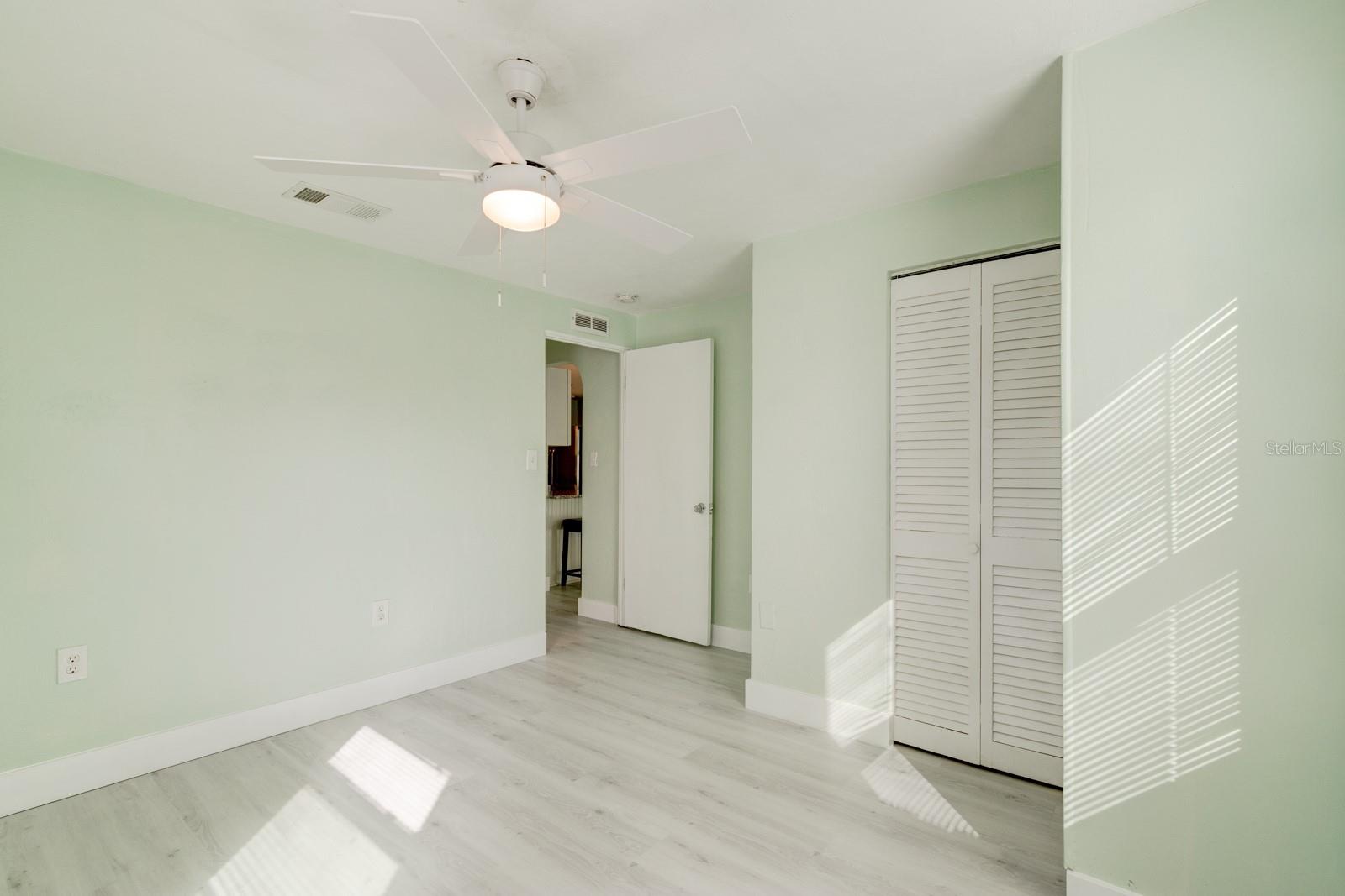 EDGEWATER ACRES UNIT 04 RESUB - Residential