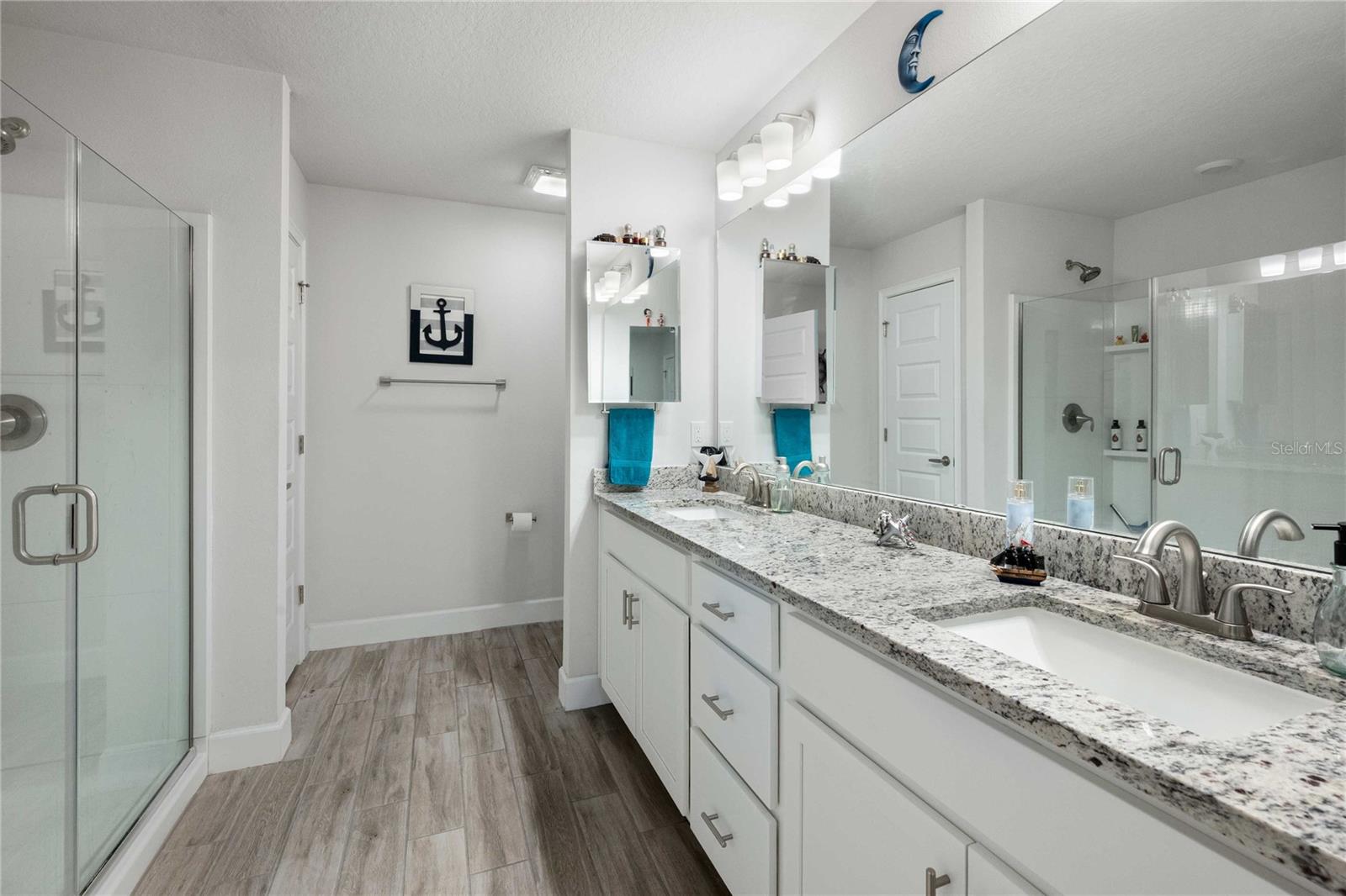 ABBEY GLEN - Residential
