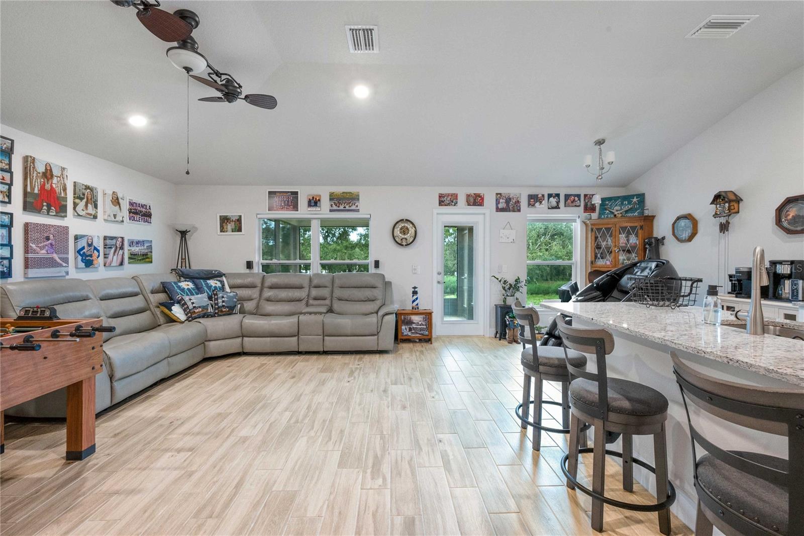 ABBEY GLEN - Residential