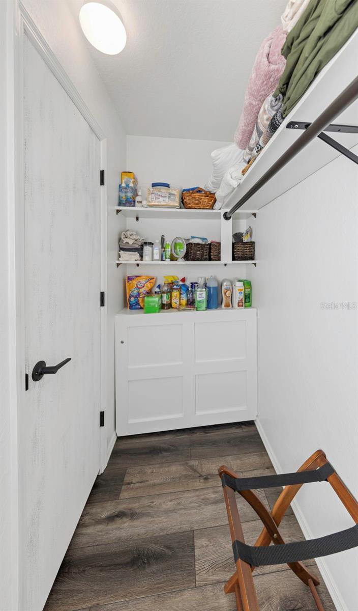 CHASSAHOWITZKA RIVER SHRS UN 1 - Residential