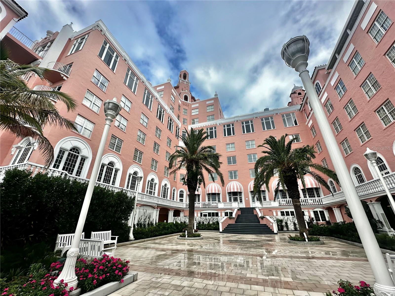 DON CE-SAR PLACE - Residential