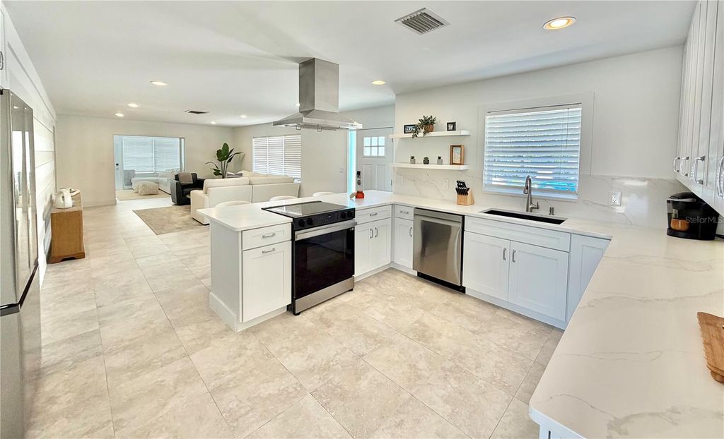 Photo of 3528 Casablanca Avenue, St Pete Beach, FL 33706 (MLS # O6393732)