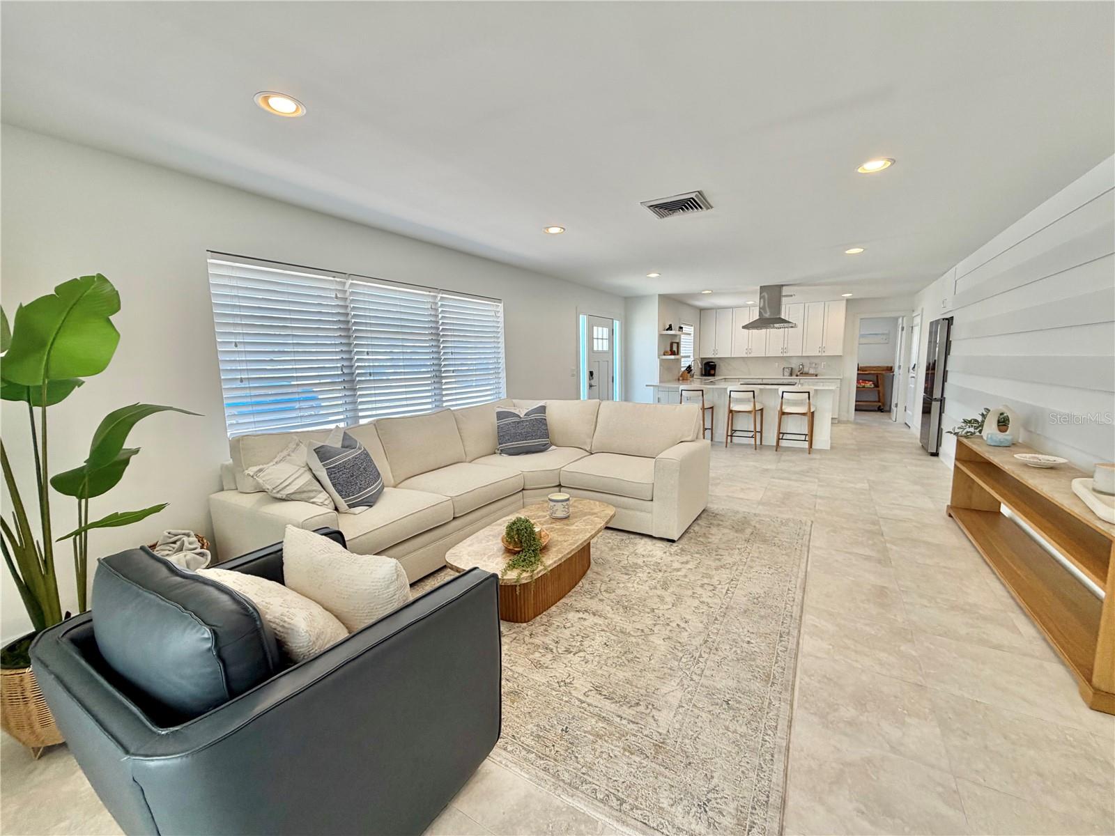 DON CE-SAR PLACE - Residential