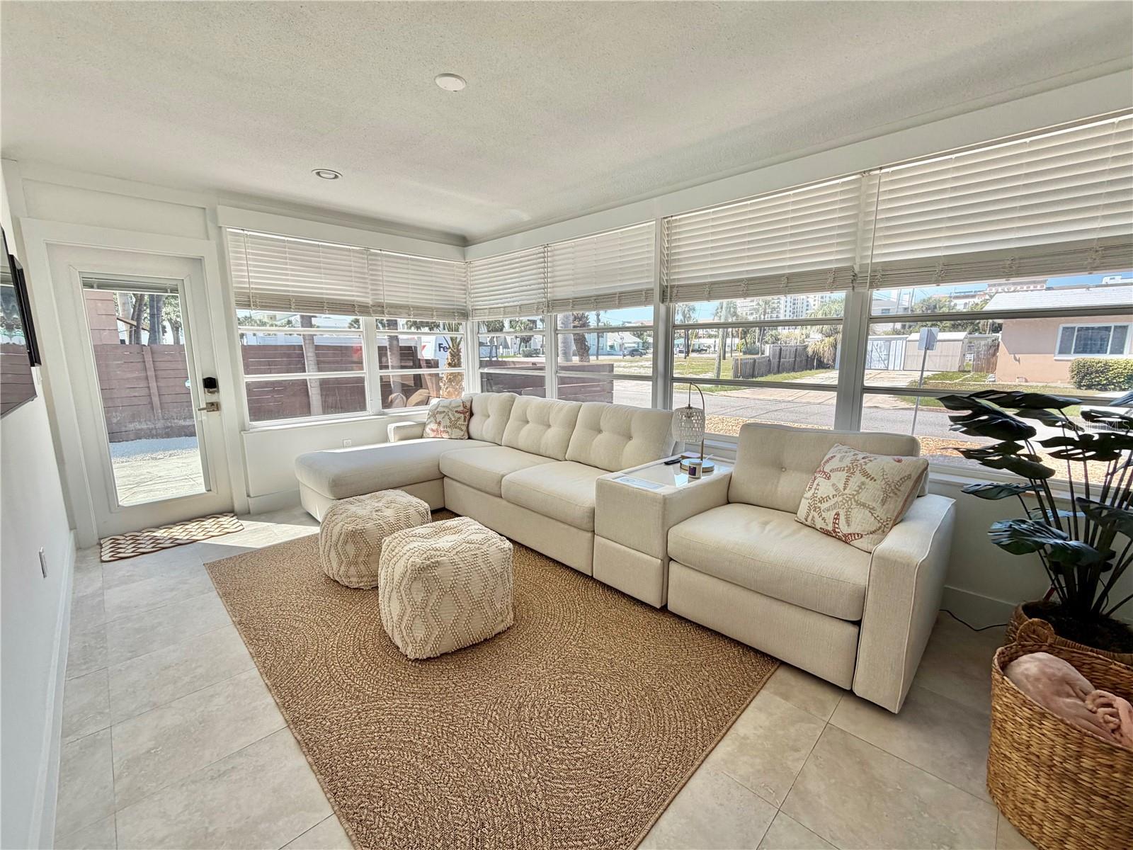 DON CE-SAR PLACE - Residential