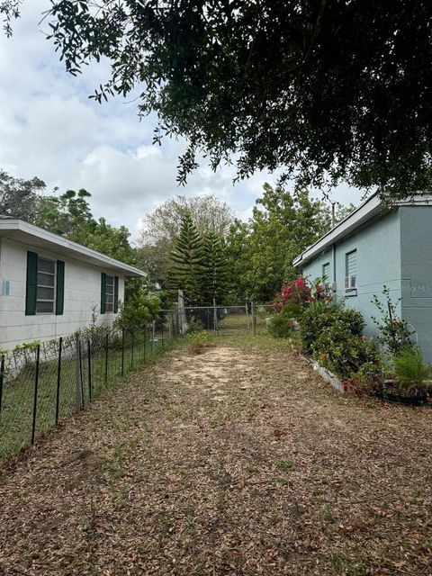 A home in HAINES CITY