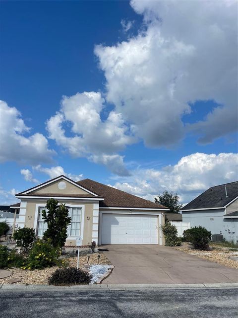 A home in DAVENPORT