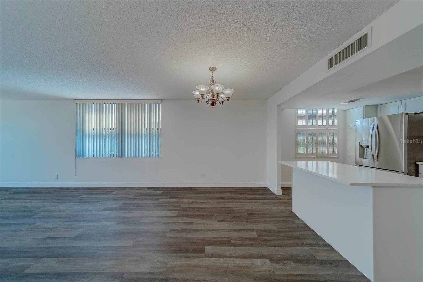 100 OAKMONT LANE 504