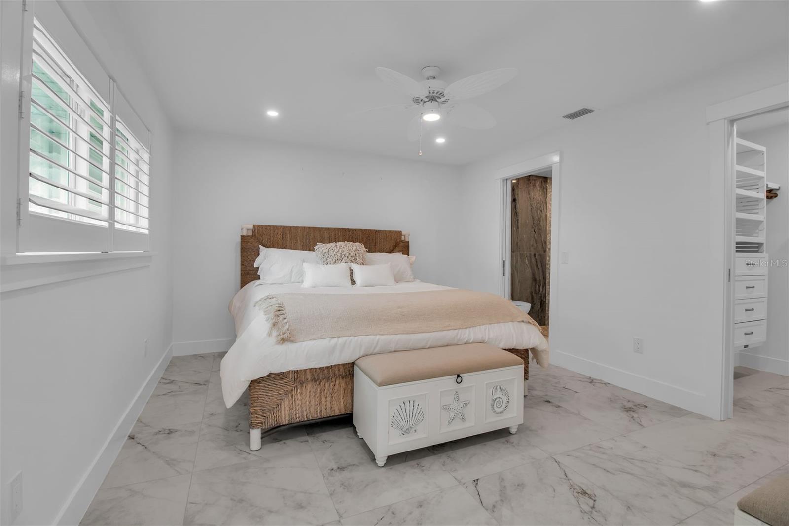 FAIRWINDS VILLAGE 2 - Residential