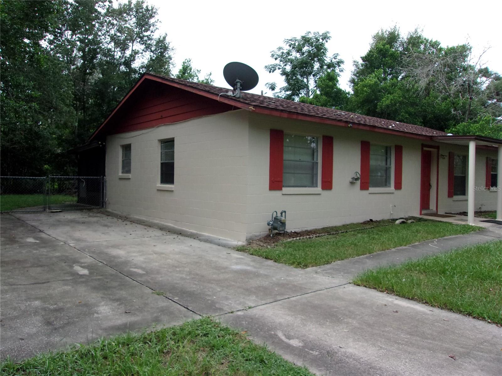 5700 NE 6TH PLACE