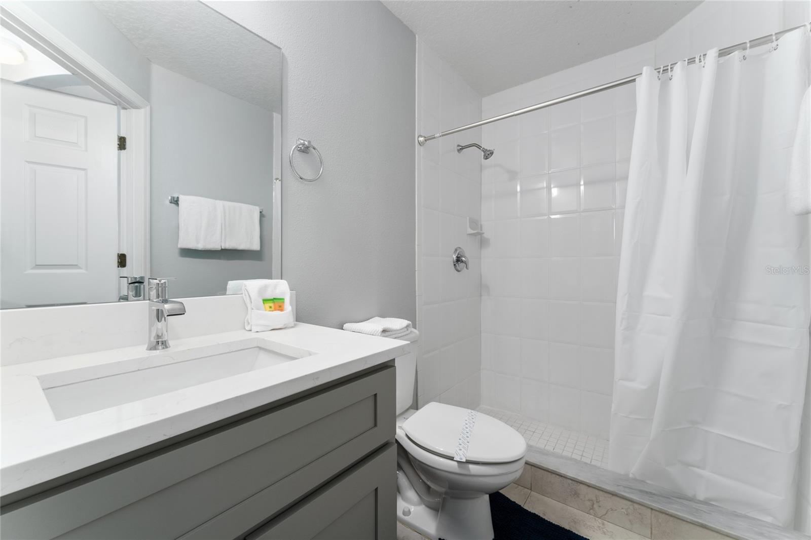 CRYSTAL COVE RESORT - Residential