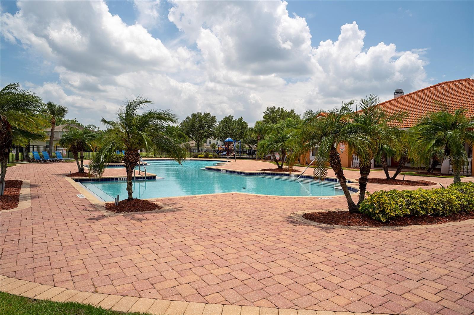 CRYSTAL COVE RESORT - Residential