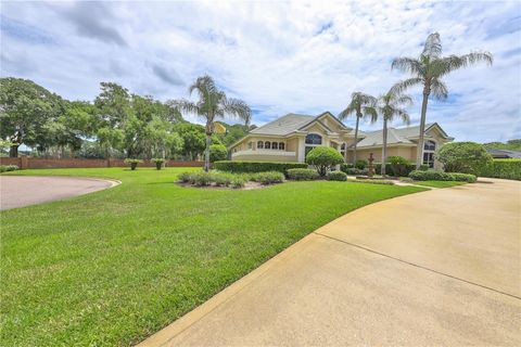 A home in LAKE MARY