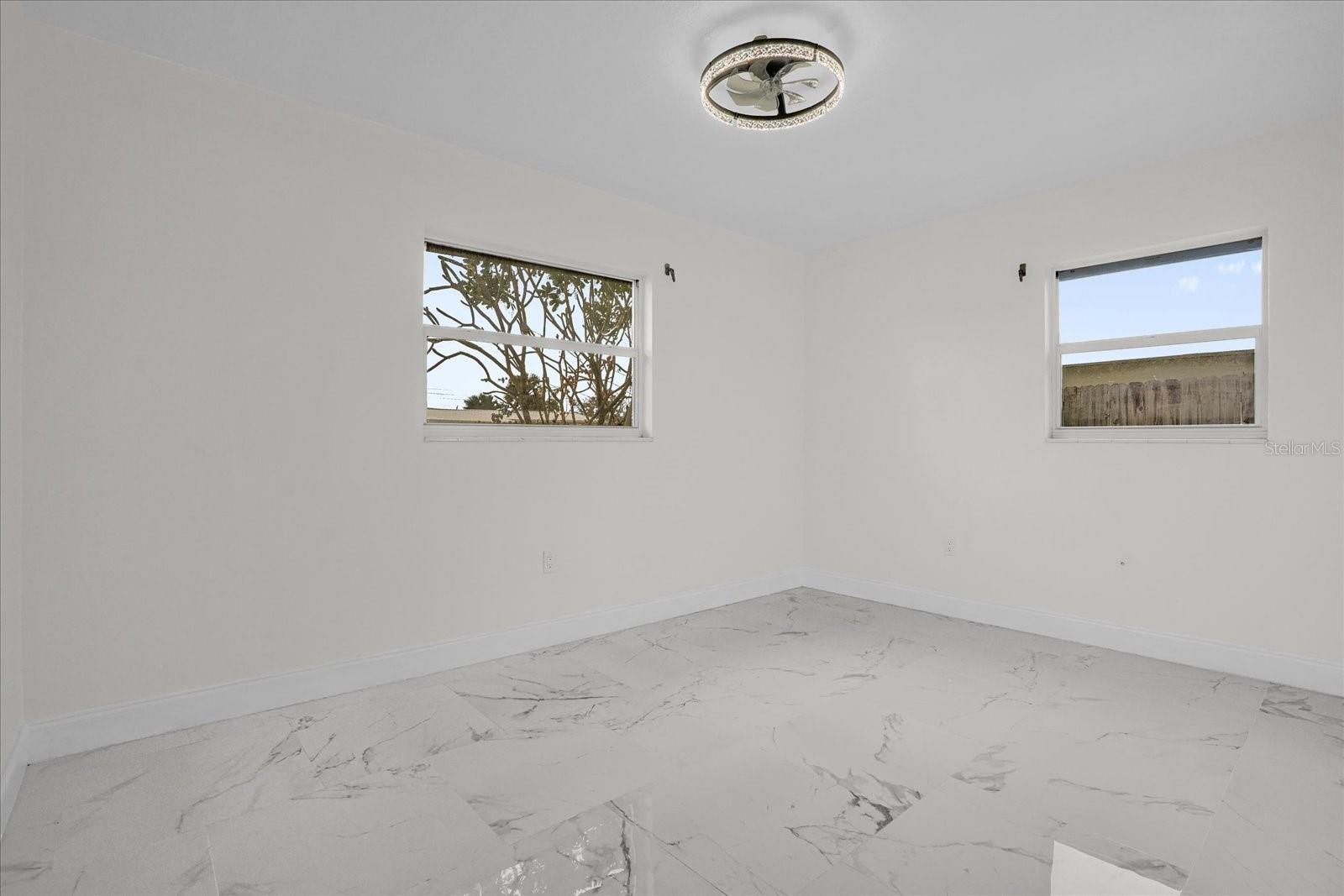 HAMPTON HOMES UNIT 07 - Residential