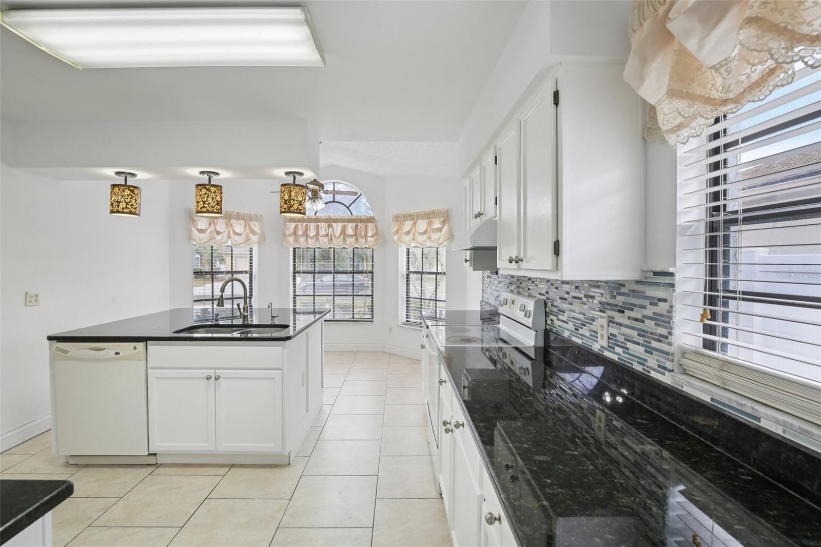 PROVIDENCE LAKES UNIT 111 PHAS - Residential