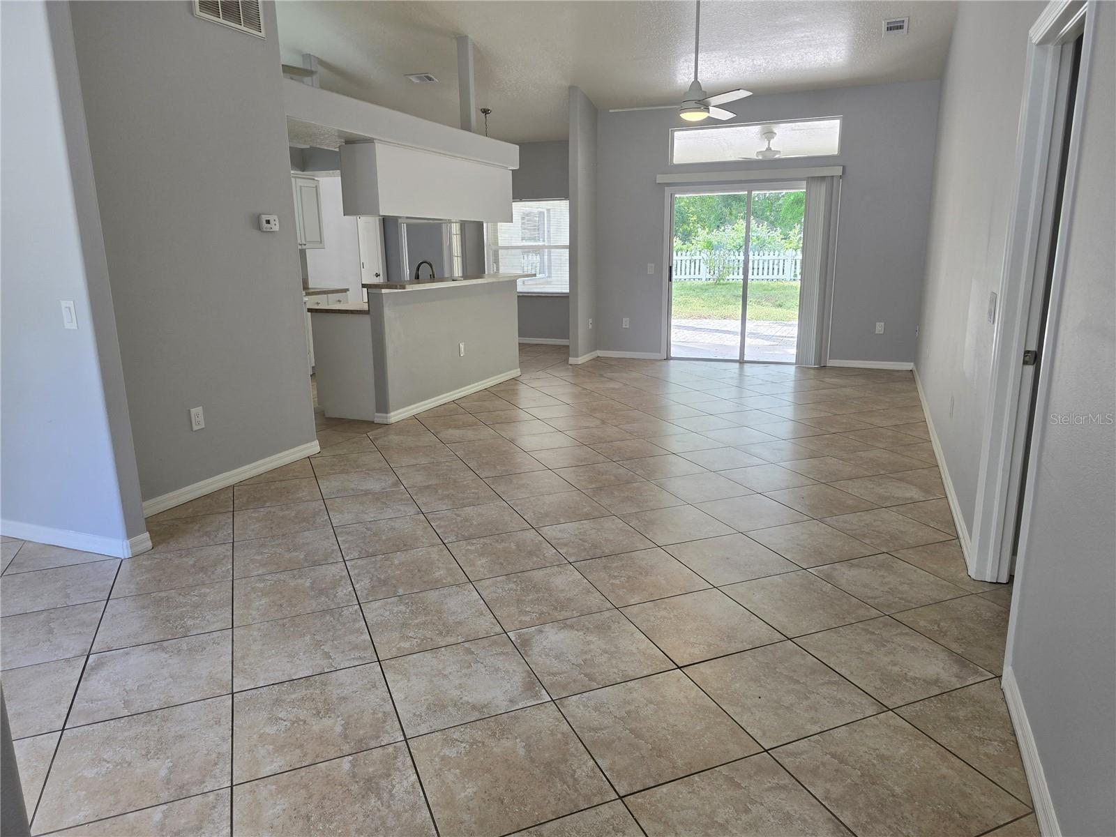 SHADOW OAKS - Residential