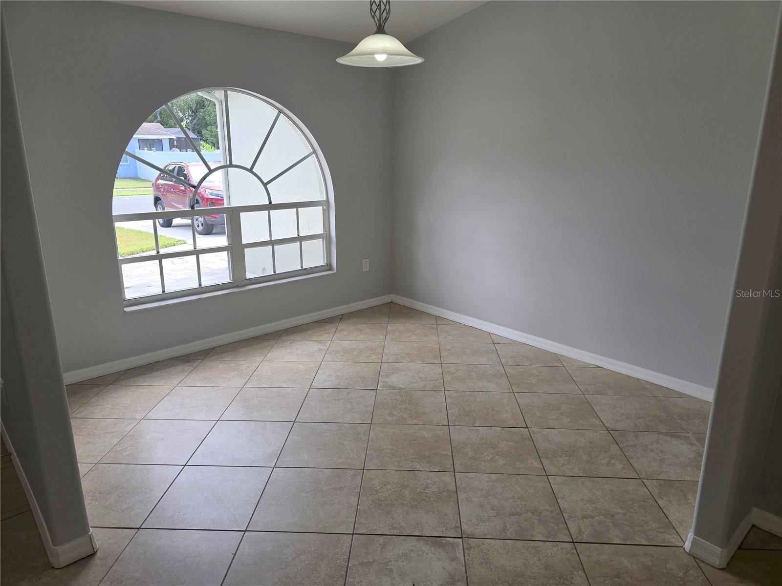 SHADOW OAKS - Residential