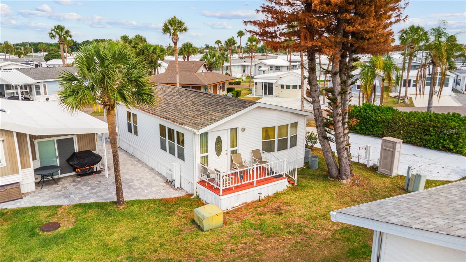 OUTDOOR RESORTS AT ORLANDO - Residential