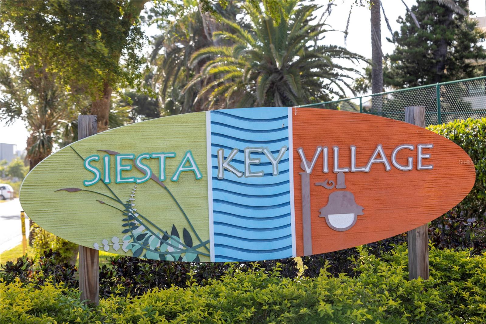 SIESTA MANOR SEC 2 - Residential