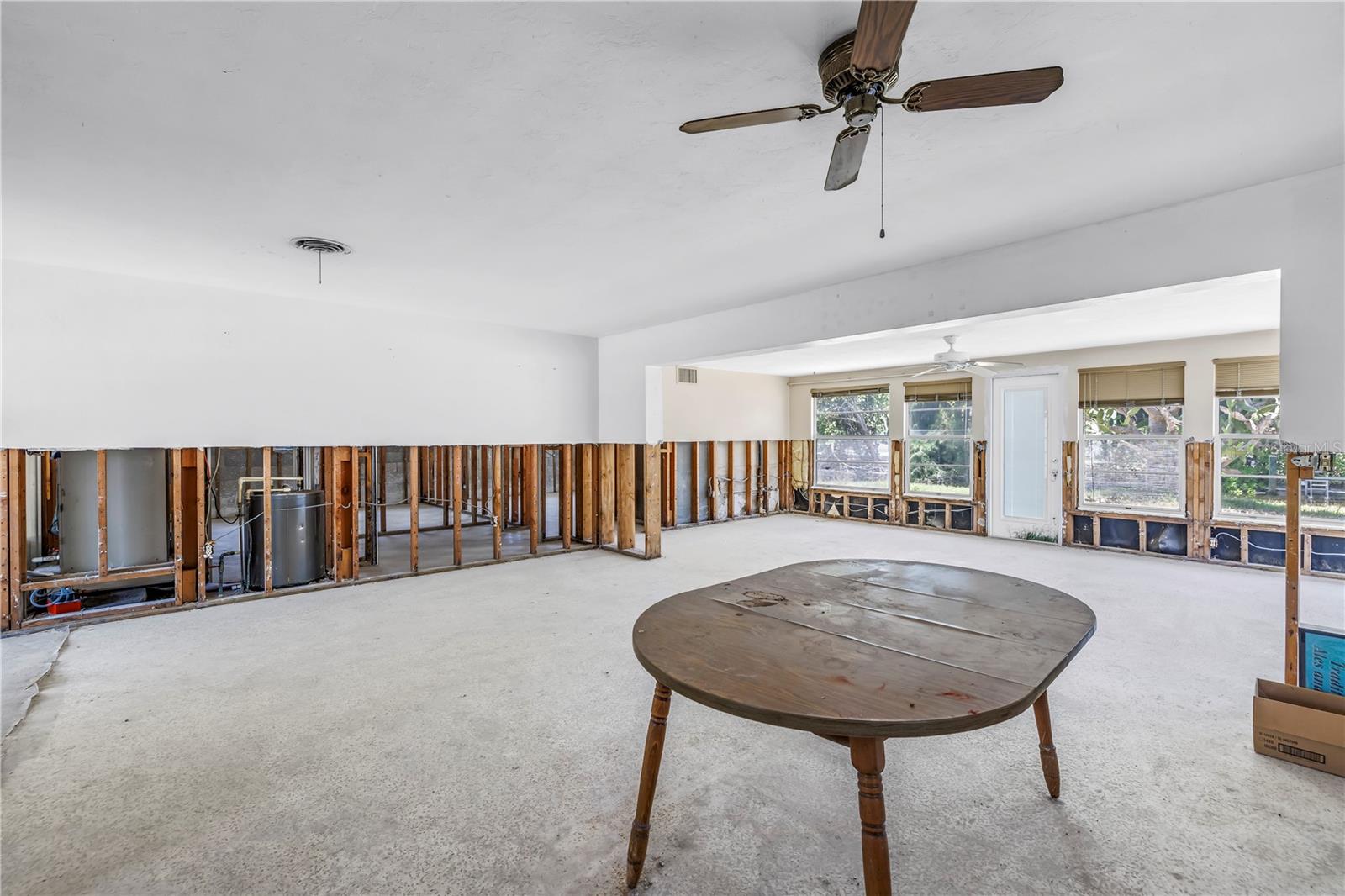 SIESTA MANOR SEC 2 - Residential