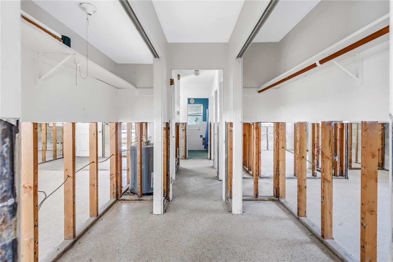 SIESTA MANOR SEC 2 - Residential