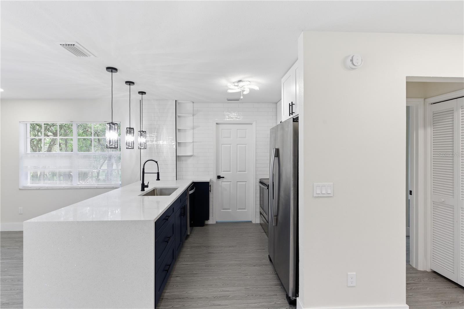 SPRING HILL - Residential