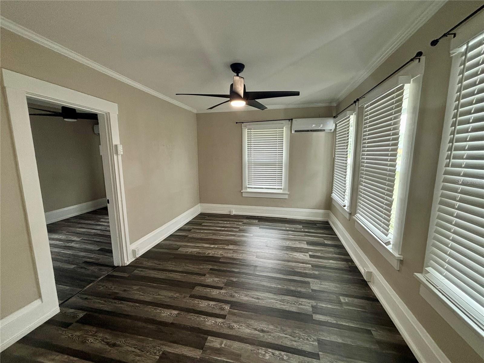 LAKE VIEW SUB - Residential Lease