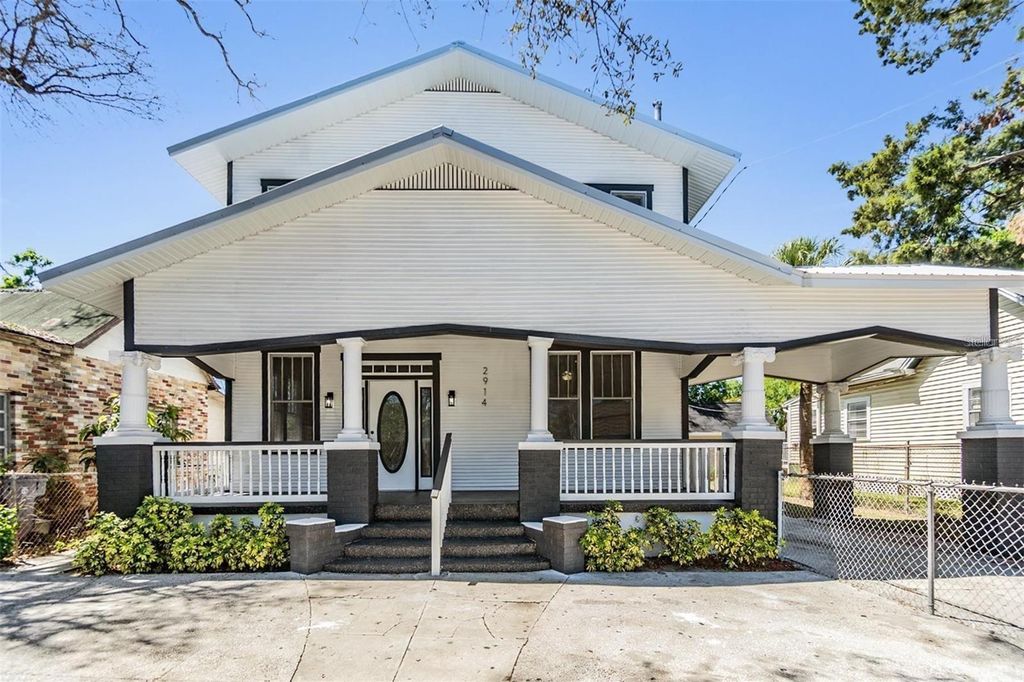 Photo of 2914 N 10th Street, Tampa, FL 33605 (MLS # TB8429946)