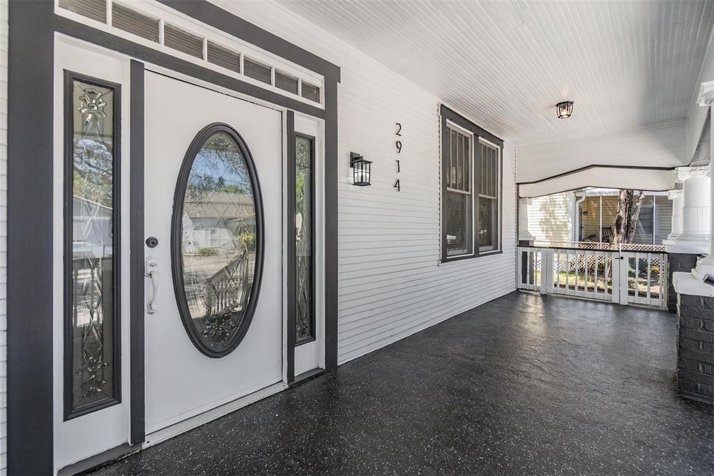 Photo of 2914 N 10th Street, Tampa, FL 33605 (MLS # TB8429946)