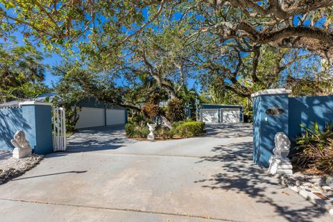 A home in SARASOTA