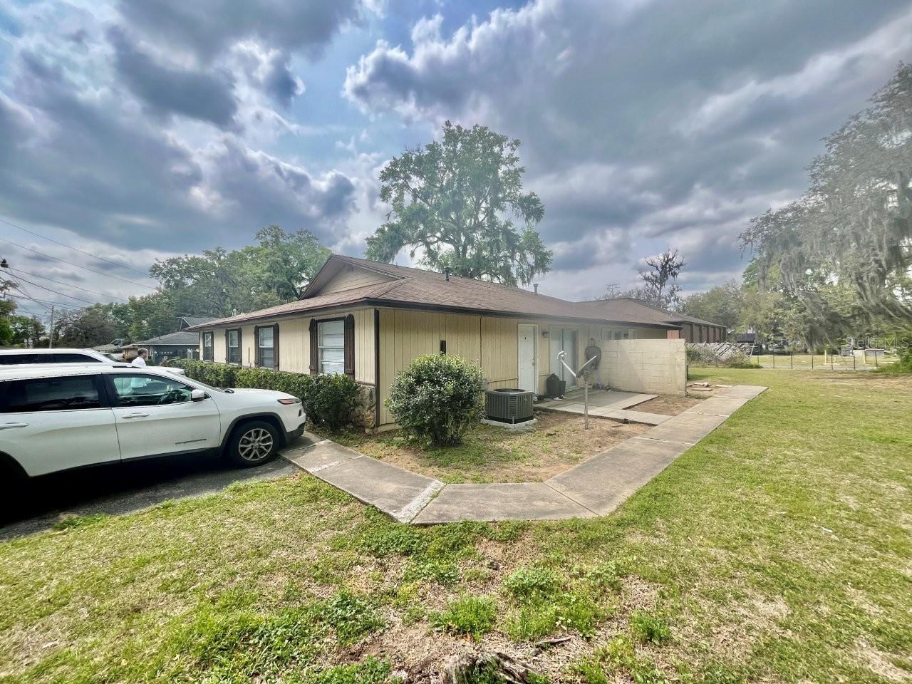 3800 SE 17TH COURT