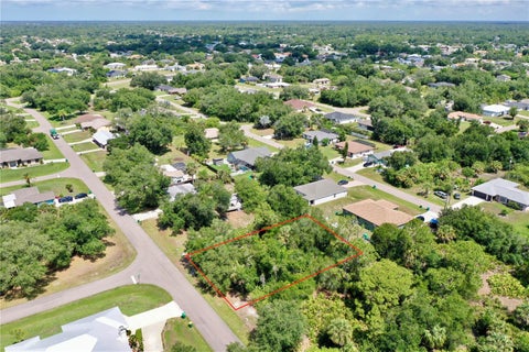 Photo of 22324 State Avenue, Port Charlotte, FL 33952 (MLS # C7527124)