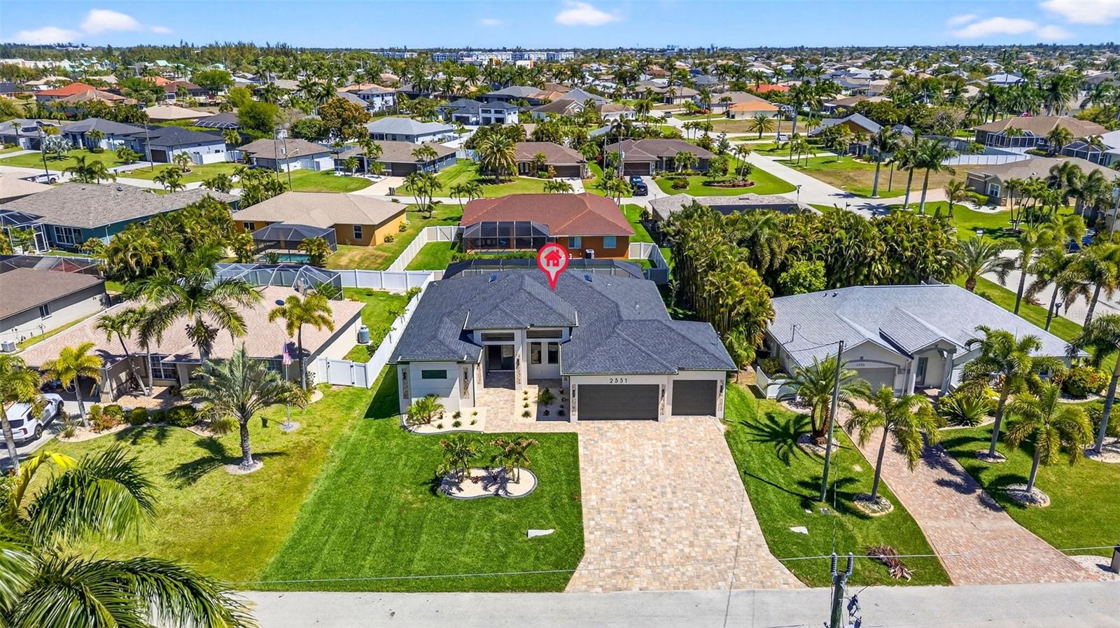CAPE CORAL - Residential