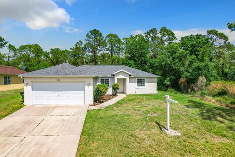 A home in NORTH PORT