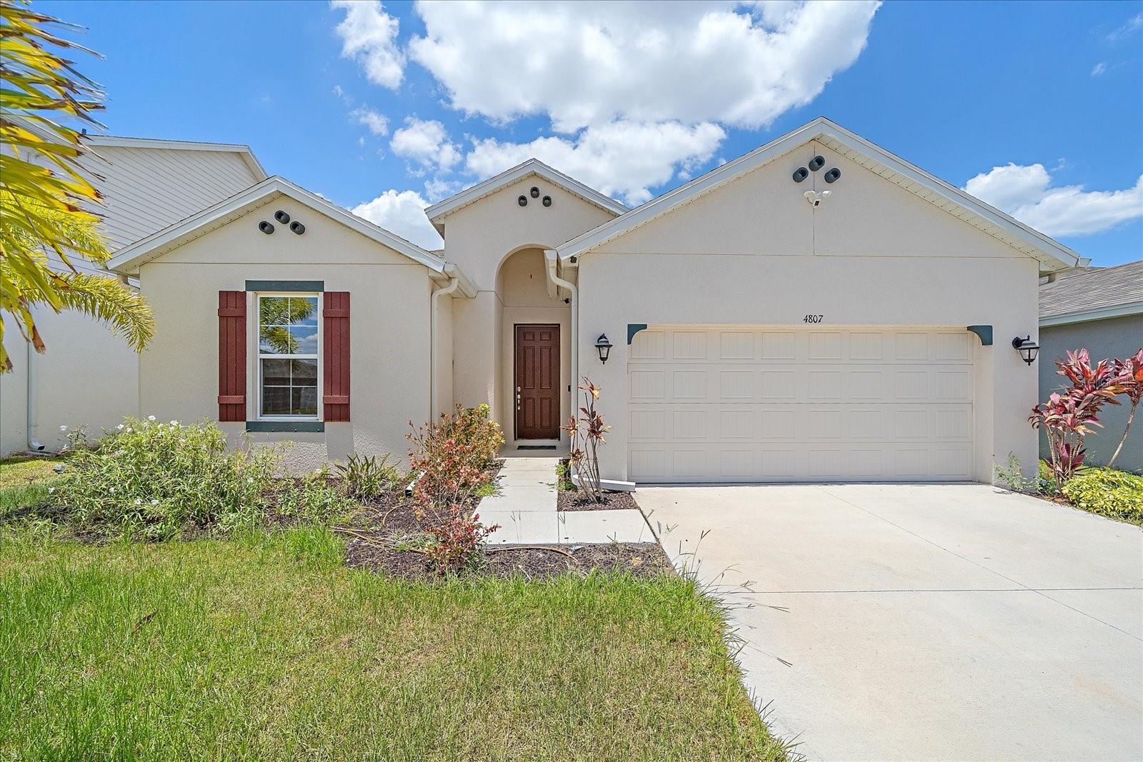 Annual Rental – 4BD/2BA Single-Family Home in Willow Walk | Available August 1, 2025 – $2,700/month
Spacious and well-maintained 4-bedroom, 2-bathroom home located in the desirable Willow Walk community. This bright and inviting residence features an open floor plan perfect for entertaining and everyday living. Enjoy access to community amenities including a large resort-style pool, playground, and open green space ideal for recreational activities. Rent is $2,700 month. Security deposit equal to month rent. Application and Fees: $100 Central Park Property Management application fee each adult $100 one-time administrative fee. $350 non-refundable pet fee each pet.