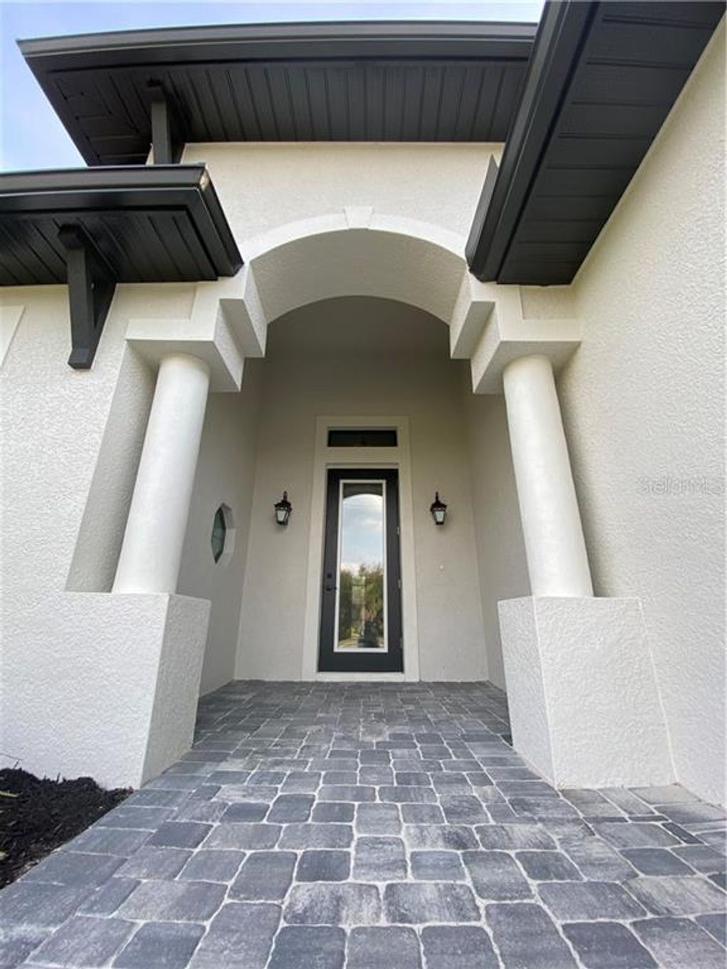 Photo of 124 Hercules Drive, Rotonda West, FL 33947 (MLS # D6117172)