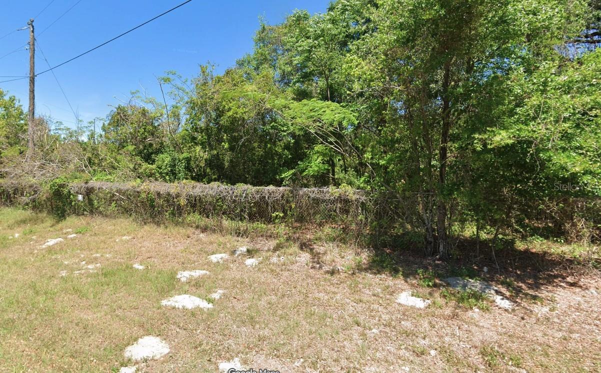 ROYAL CREST ESTATE - Land