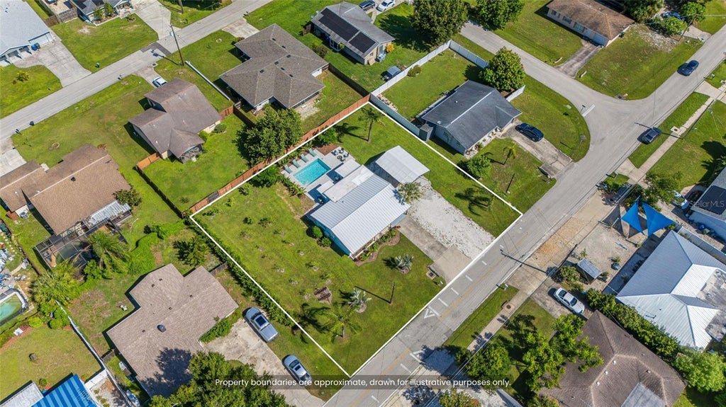 Photo of 4519 Brooksdale Drive, Sarasota, FL 34232 (MLS # A4704338)