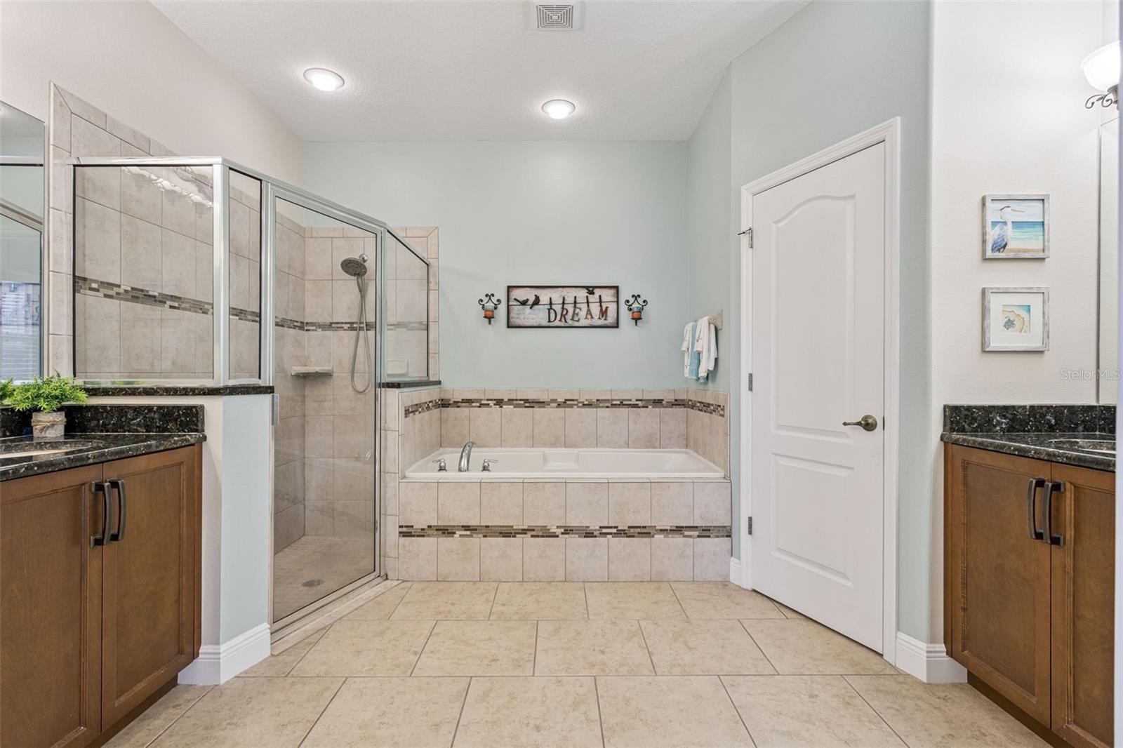 SUSANS LANDING PH 02 - Residential