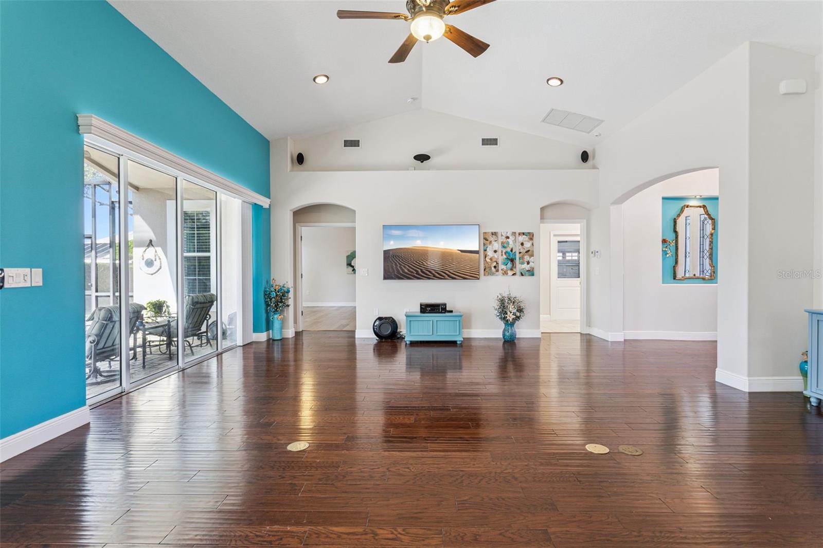 SUSANS LANDING PH 02 - Residential